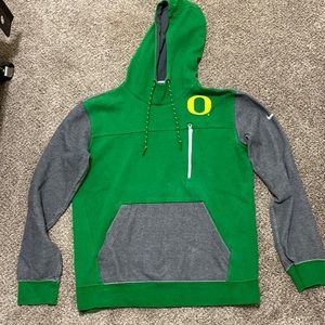 Woman’s Nike Oregon Duck Sweatshirt, size medium